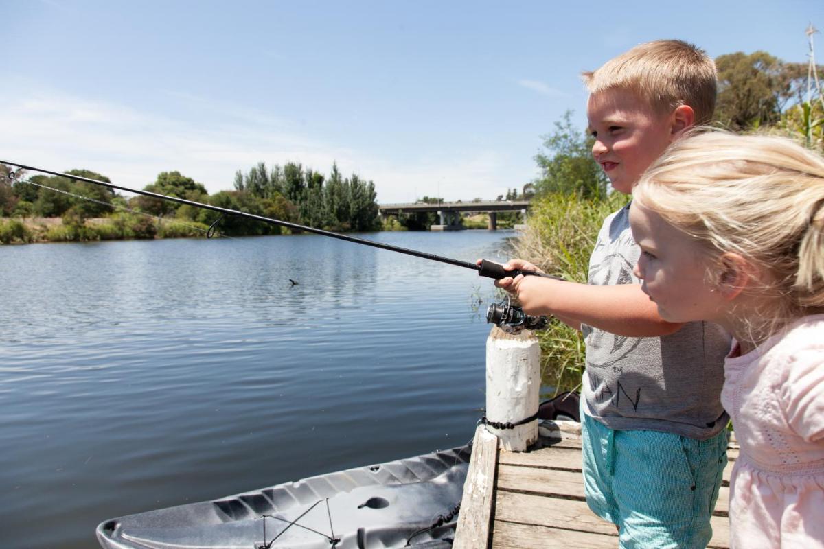 NRMA Bairnsdale Riverside Holiday Park - Housity