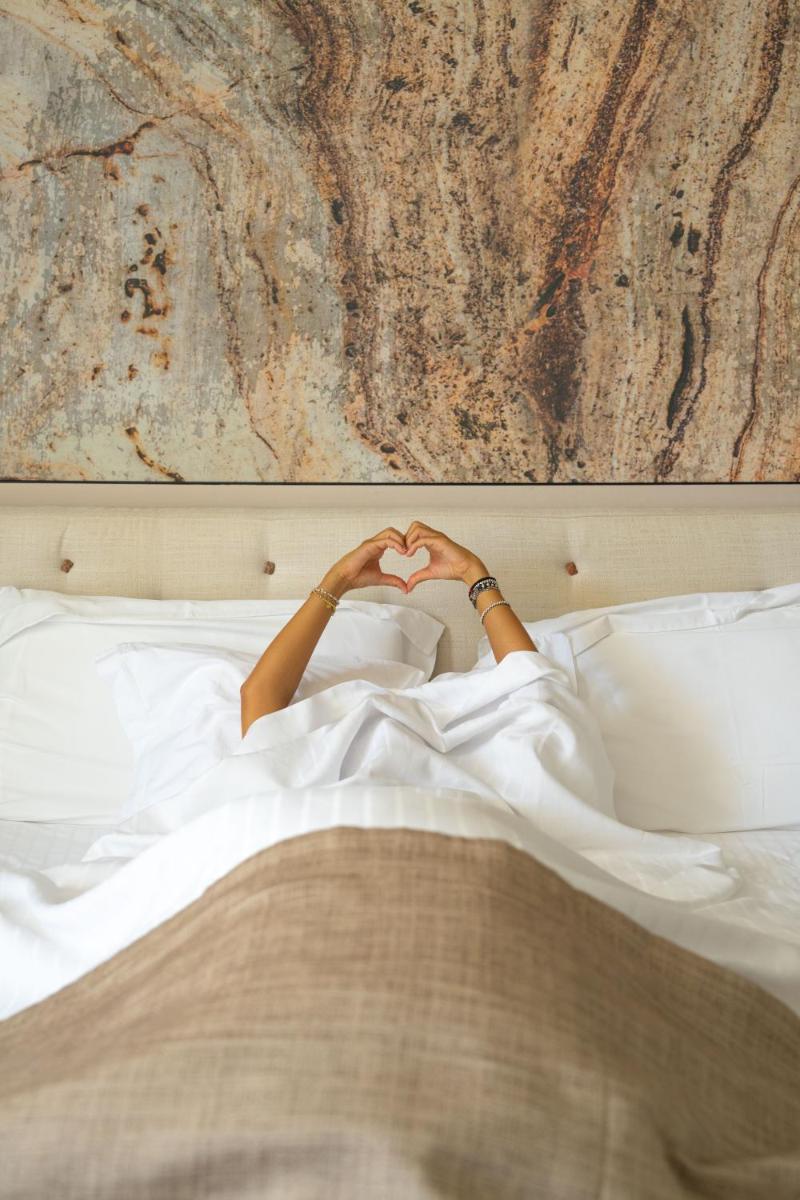 Hotel Luxor - Housity