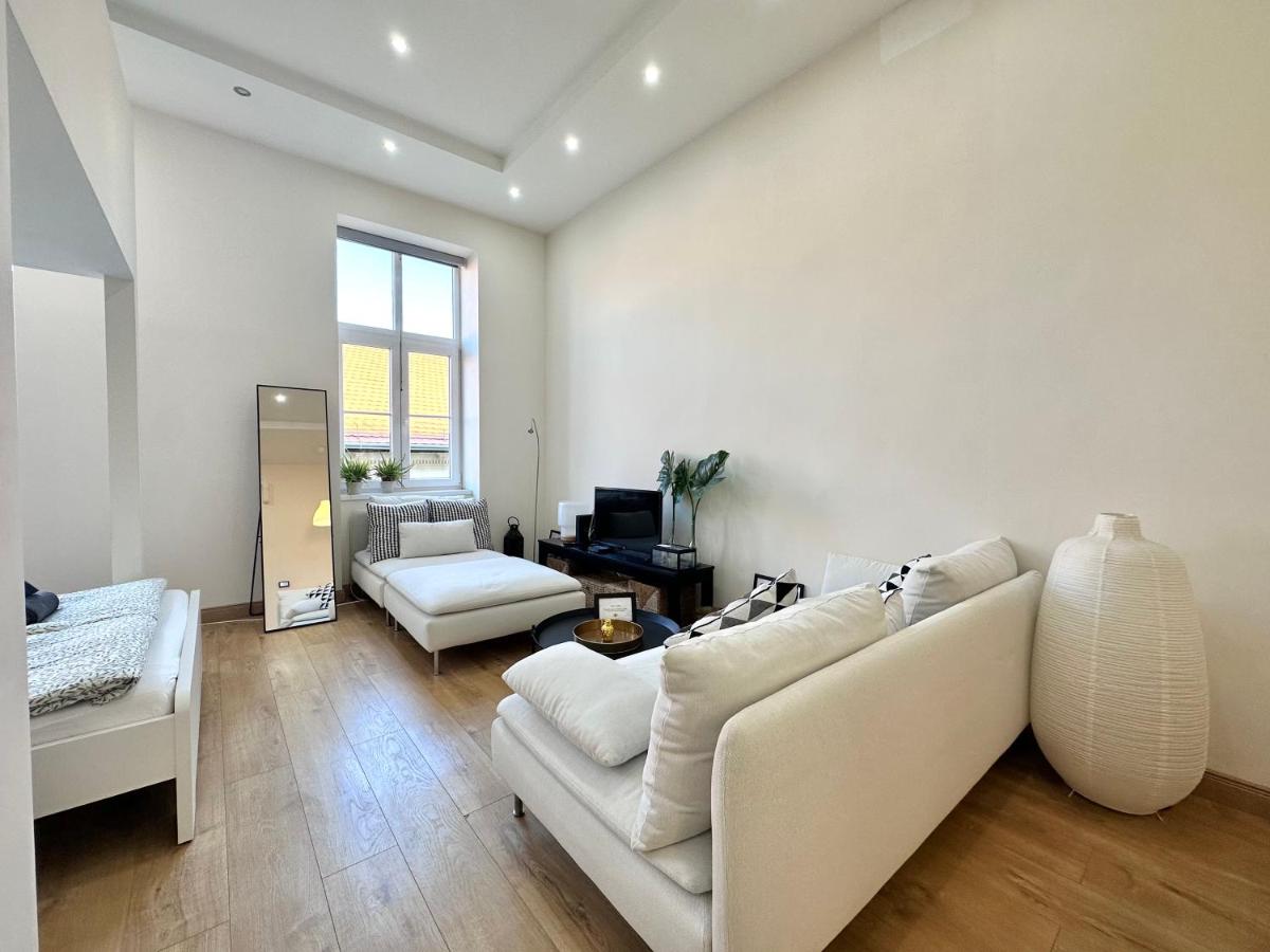 Suitetrails - Center Cozy Gozsdu HOME with 4PPL