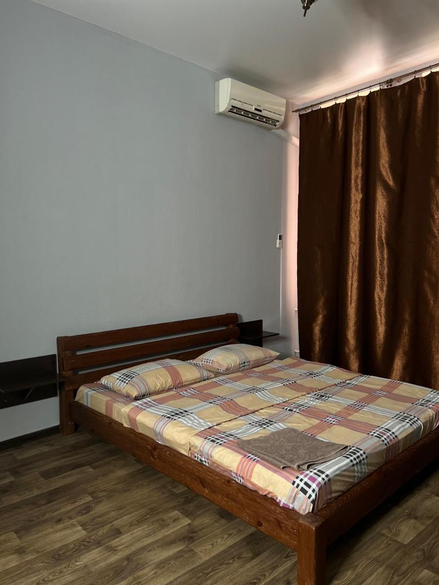 Kotsarskaya street 19 - Housity