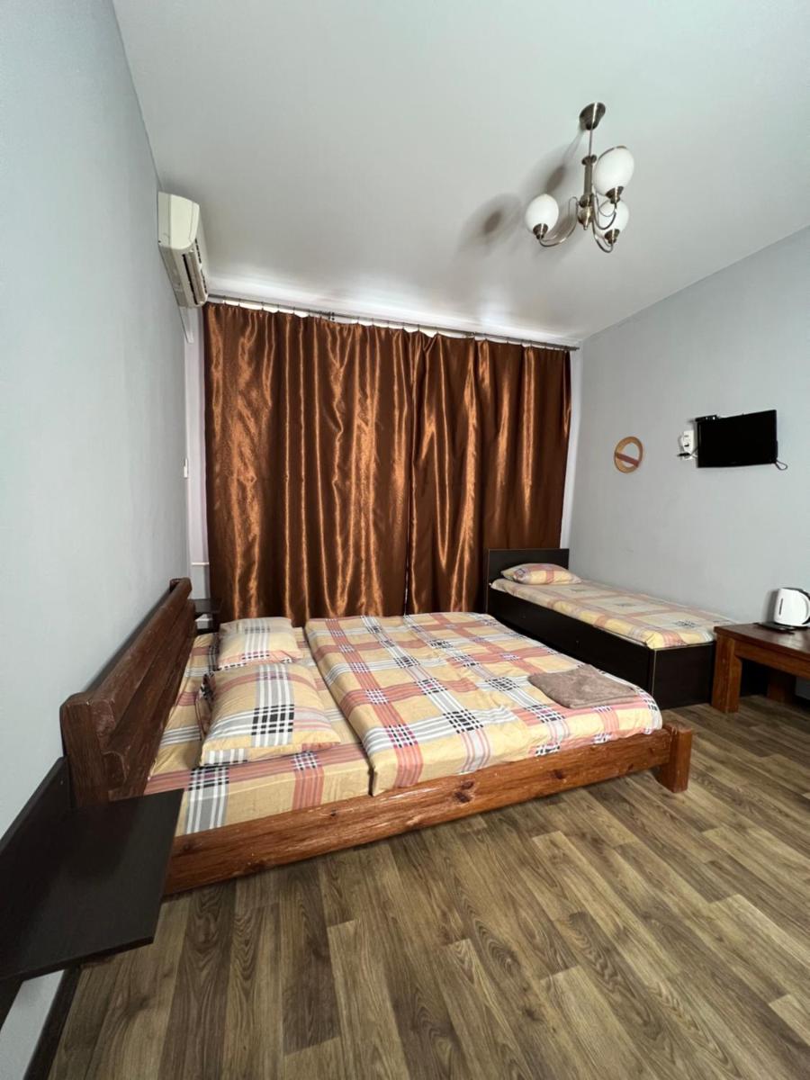 Kotsarskaya street 19 - Housity