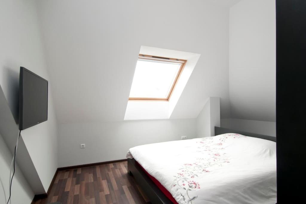 Sofia Top Lux Apartment - Housity
