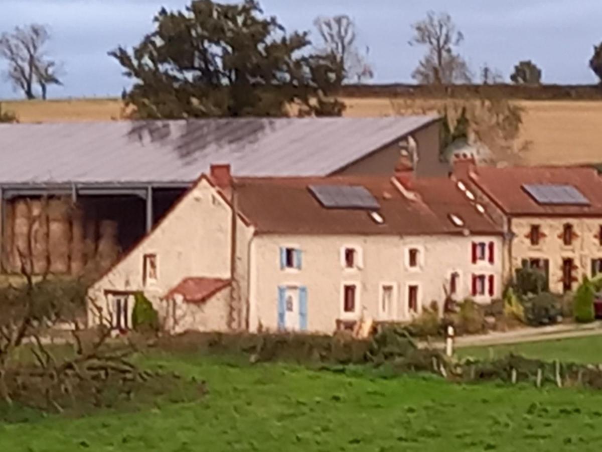 Aux Roses - Housity