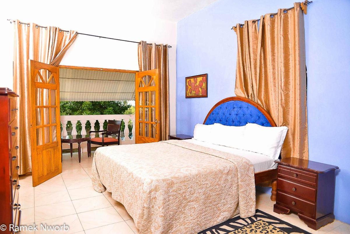 Chateau Margarita JA - Housity