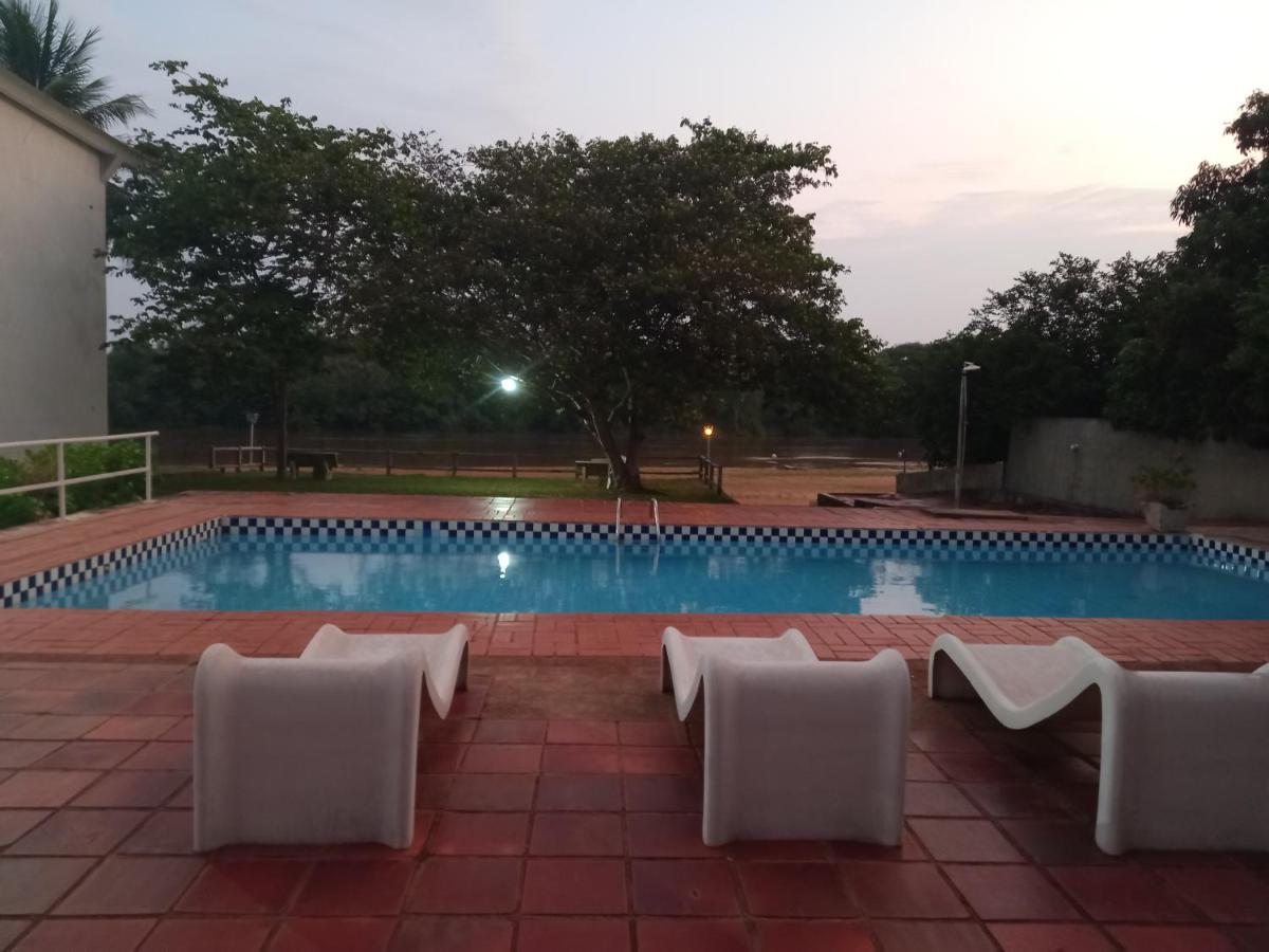 Hotel Pintado Azul - Housity