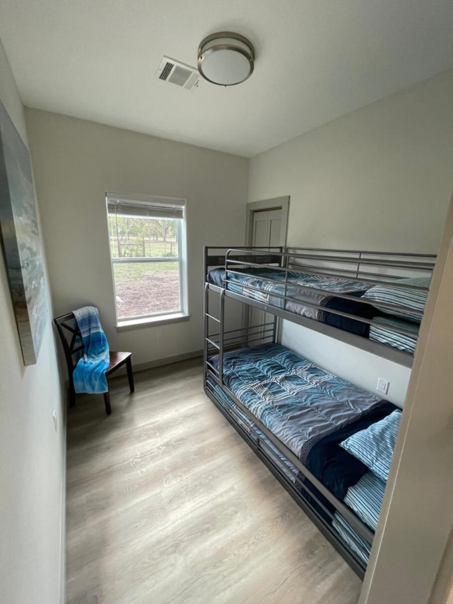 Country Oasis - Entire Home - Housity