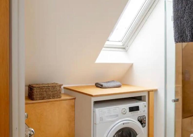Stans Place Self Catering Cottage - Housity