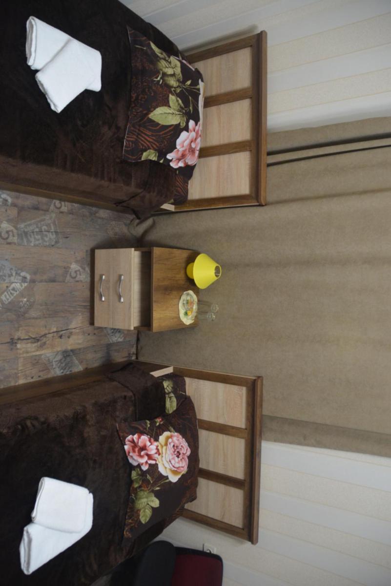 City Hotel - Housity