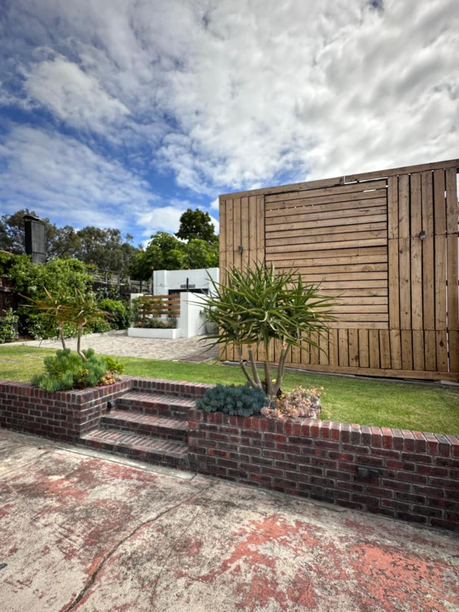 RElaxed city living - Housity