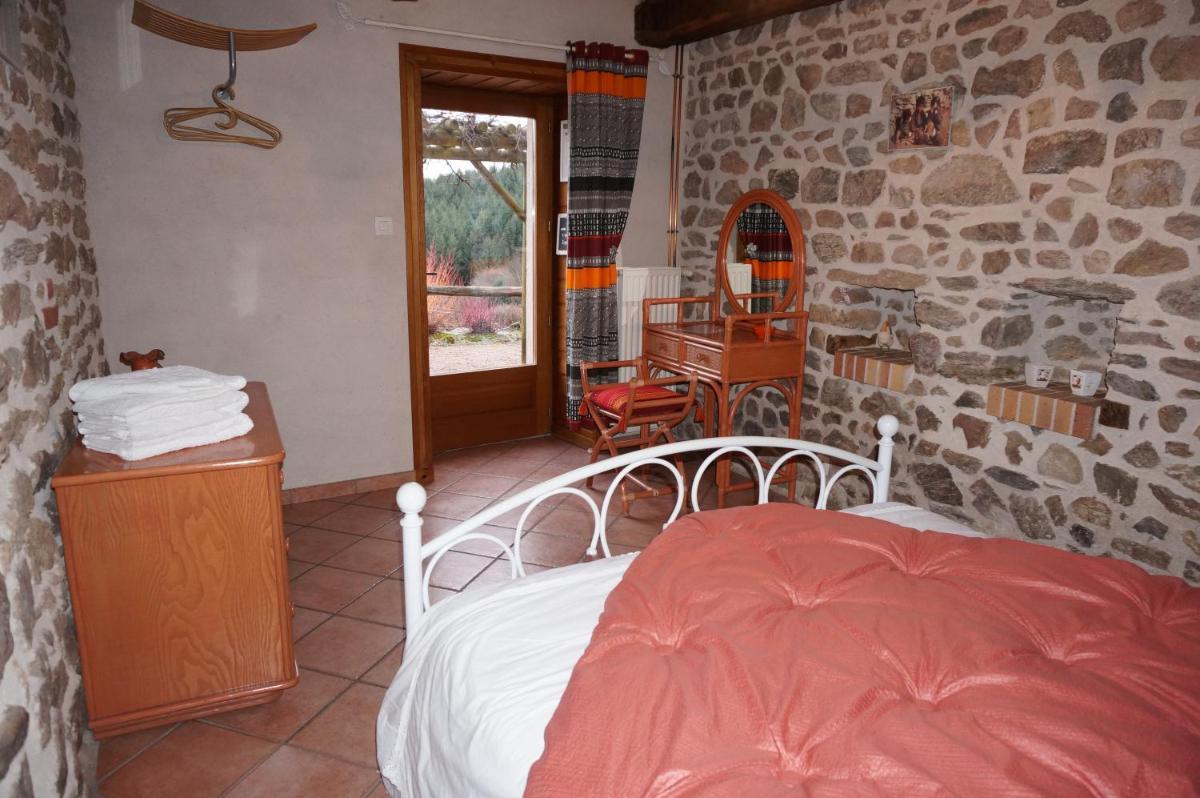 Auberge du Thiollet - Housity