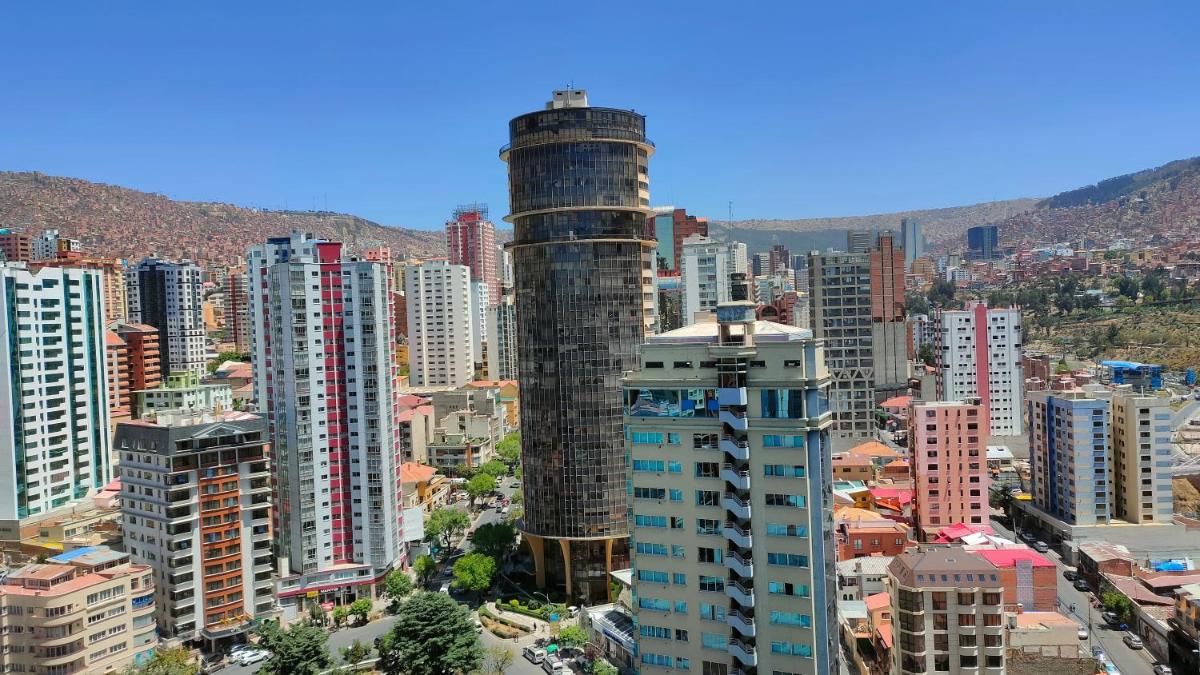 Apartamento Céntrico, Privado, Iluminado, Soleado, Av Arce - Housity
