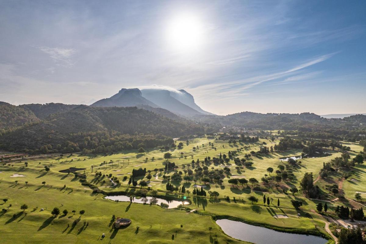 Paisaje cerca de este hotel