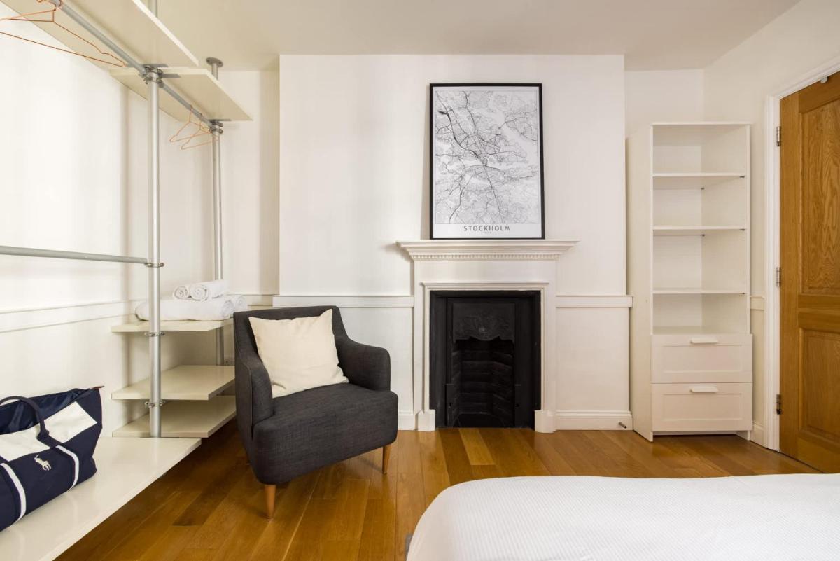 Contemporary 1 Bedroom Bloomsbury Apartment - Housity