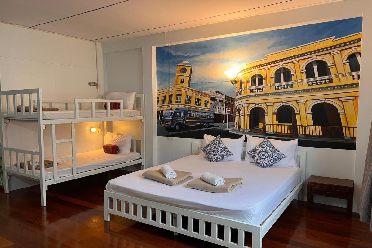 Phuket Old Town Hostel - Housity