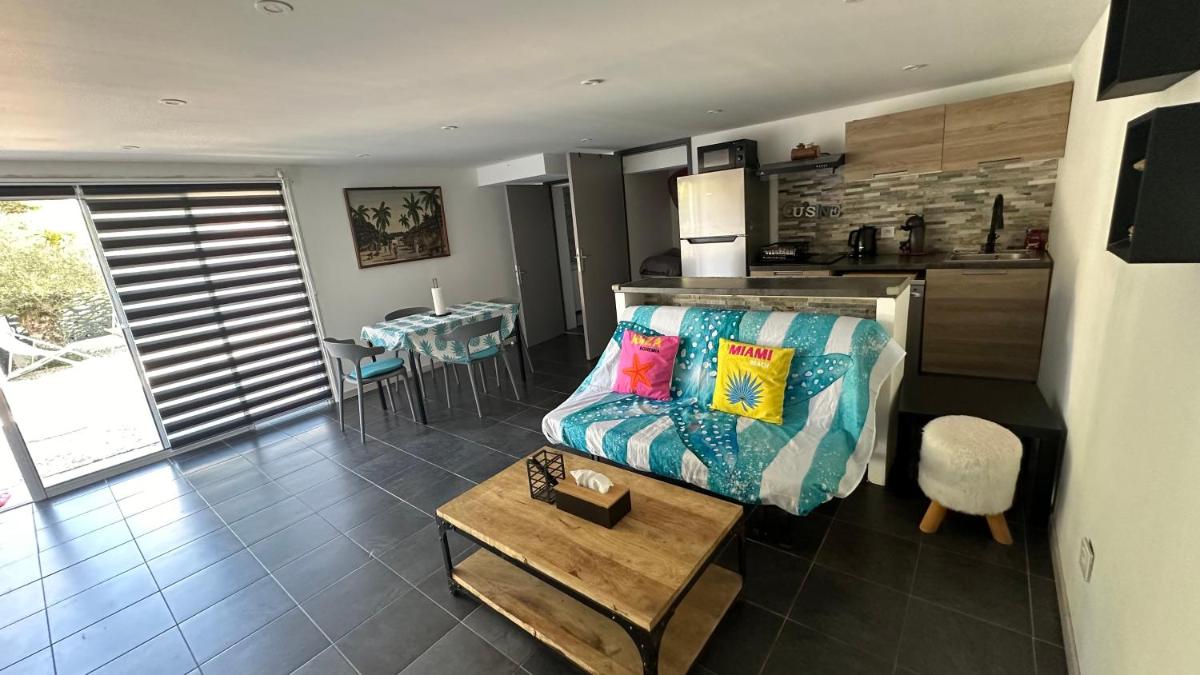 Appartement Saint Cyr Sur Mer - Housity