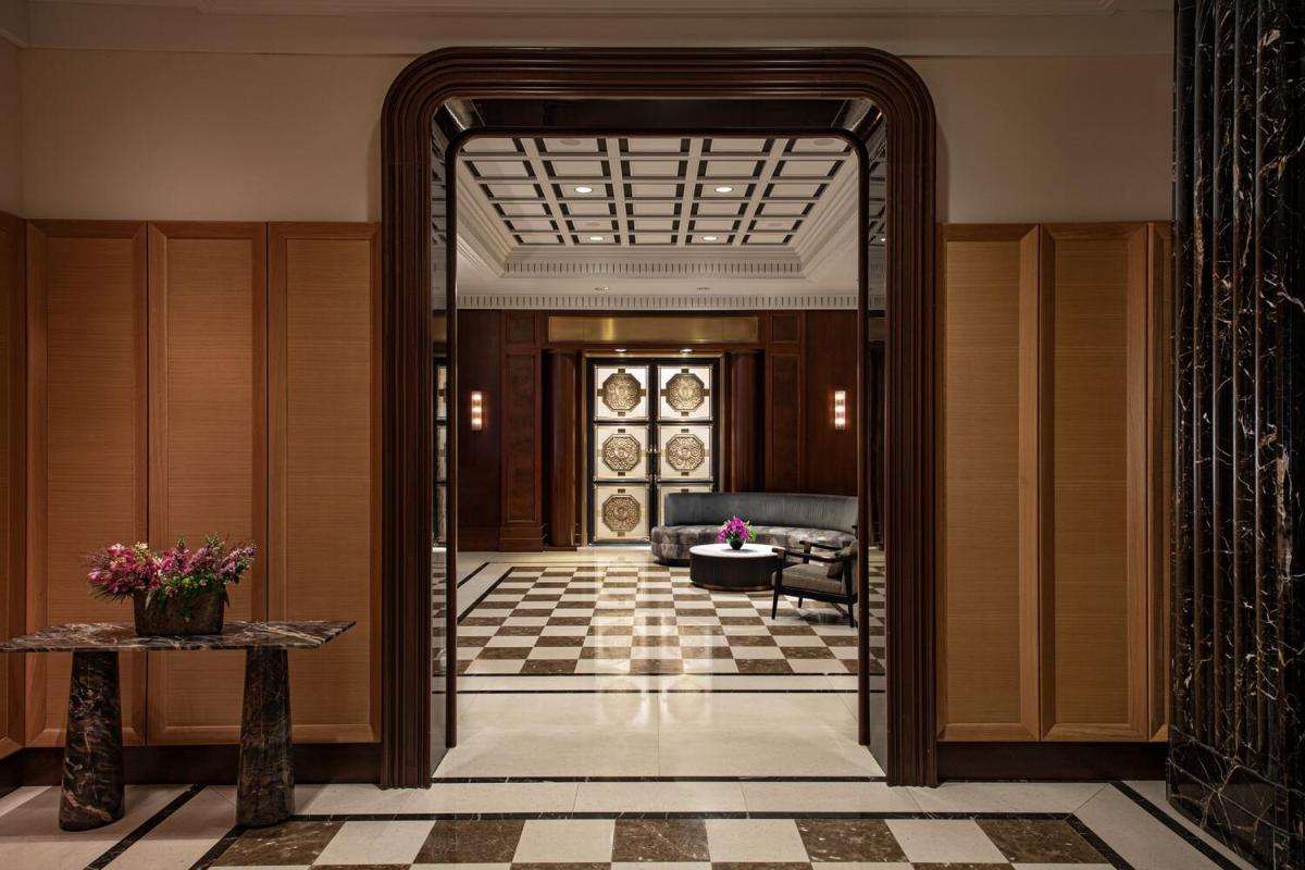 JW Marriott Essex House New York - Housity