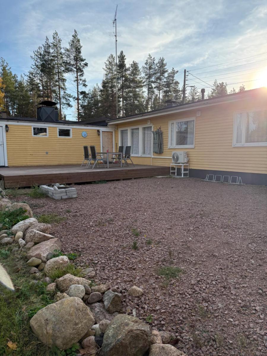 Saunallinen iso omakotitalo - Housity