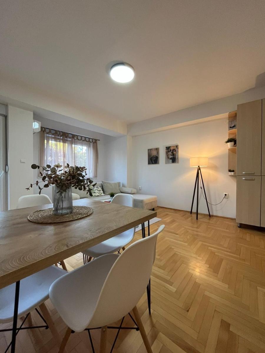 Best Value-Apartment in Skopje - Housity