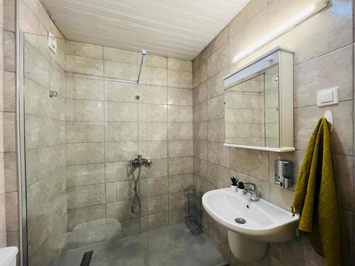 Best Value-Apartment in Skopje - Housity