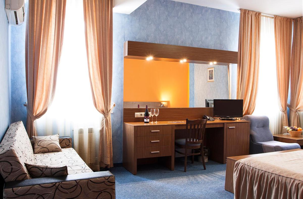 DITER Family Hotel - Housity