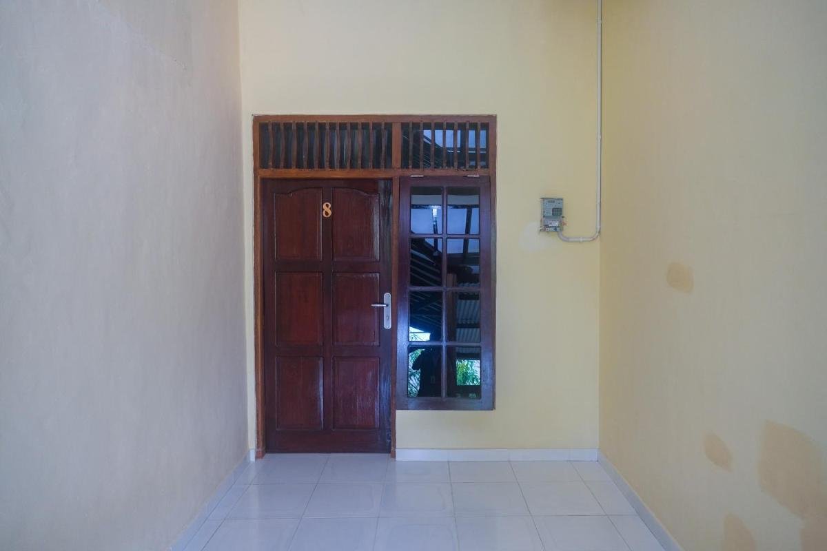 RedDoorz near Alun Alun Klaten - Housity