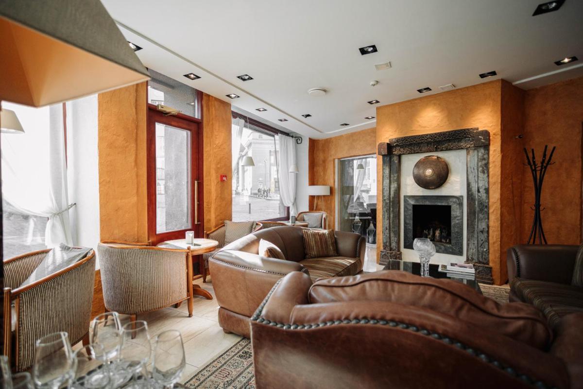Rixwell Collection Savoy Boutique Hotel - Housity