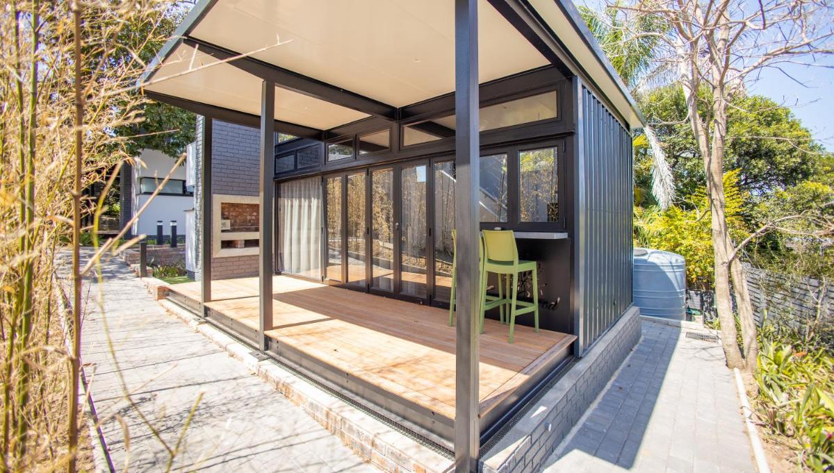 Coral Wood Self Catering Suites and B&B - Housity