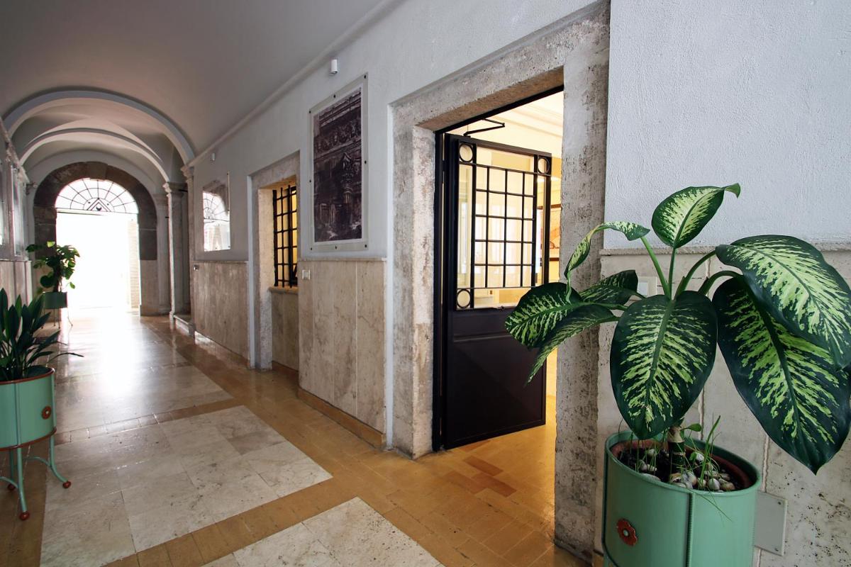 B&B Al Catillo 1600 - Dimora storica centro Tivoli - Housity