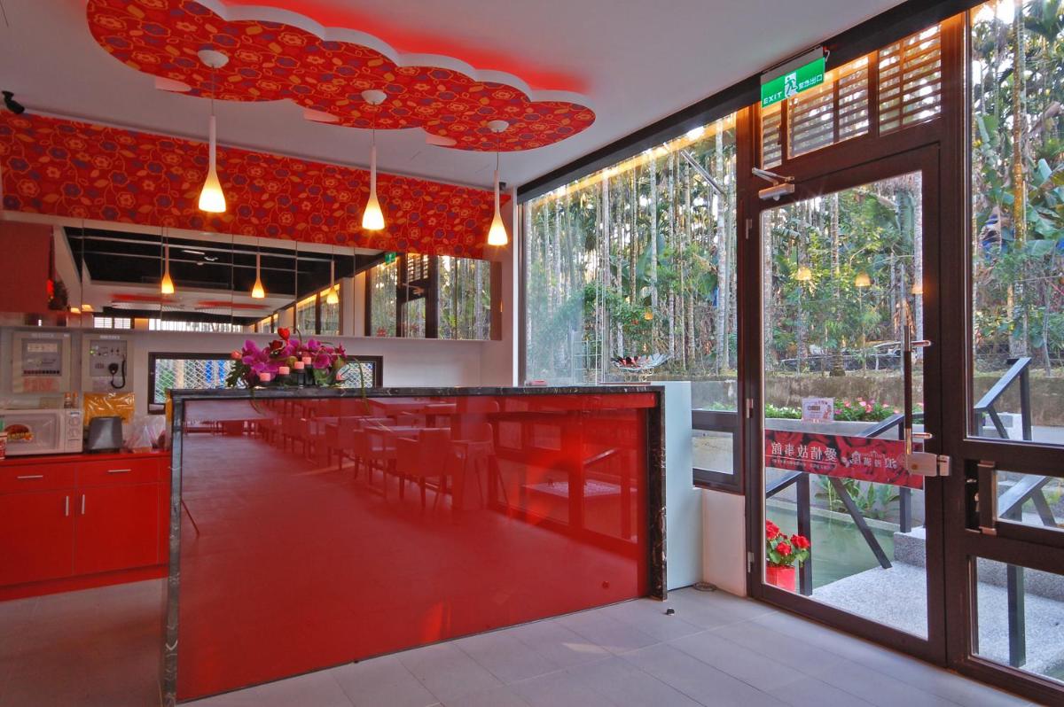 Full House Homestay - Housity