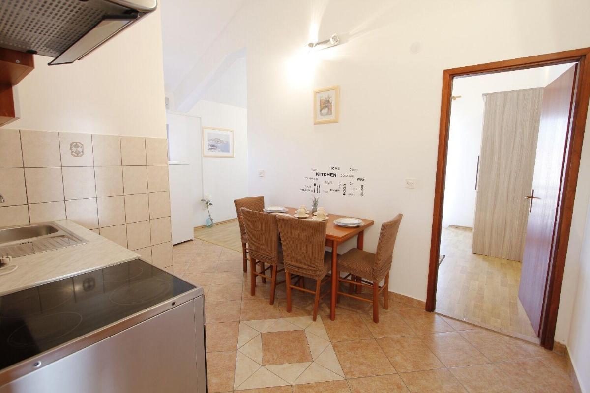 Apartments Oasis - Housity