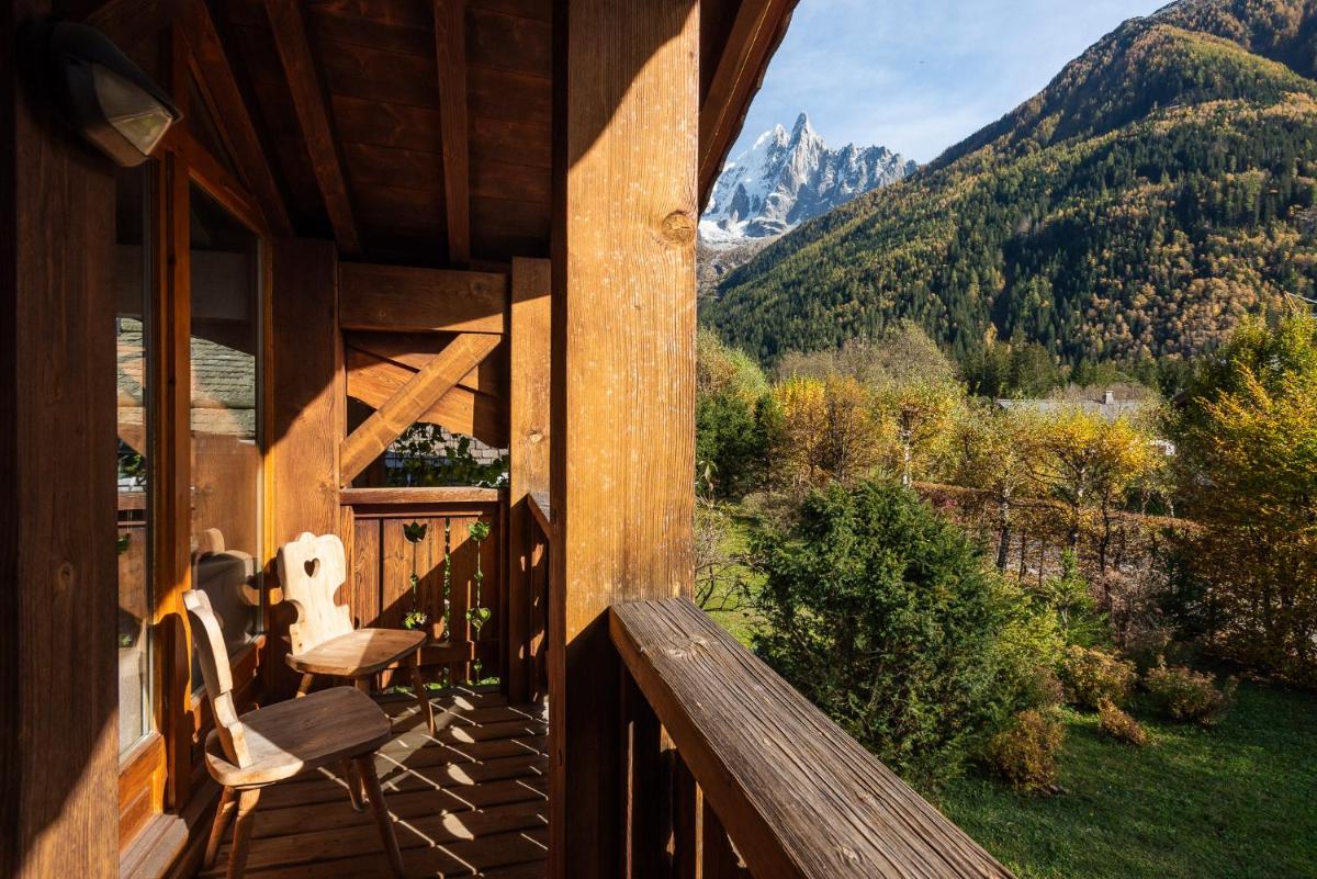 Chalet Kaiya - Alpes Travel - Les Praz - sleeps 8 - Housity