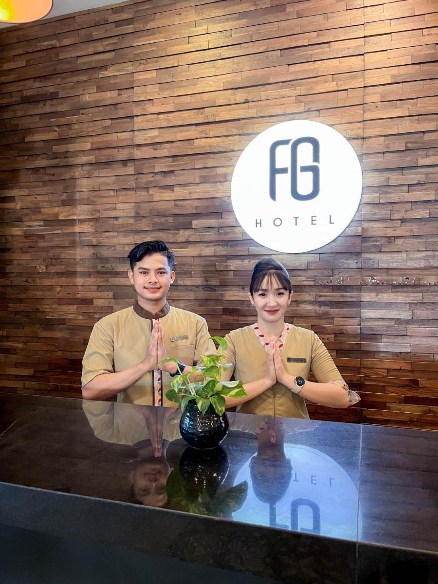 Hotel Fortunagrande Jember - Housity