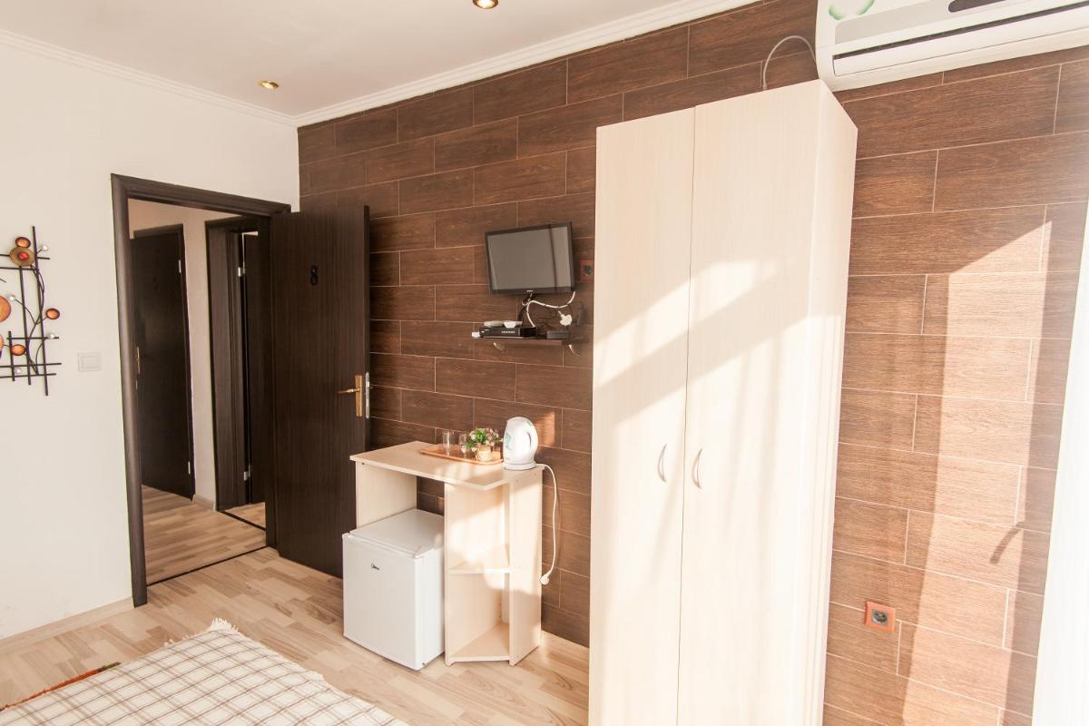 Rooms and Apartments Milana - Hizvo