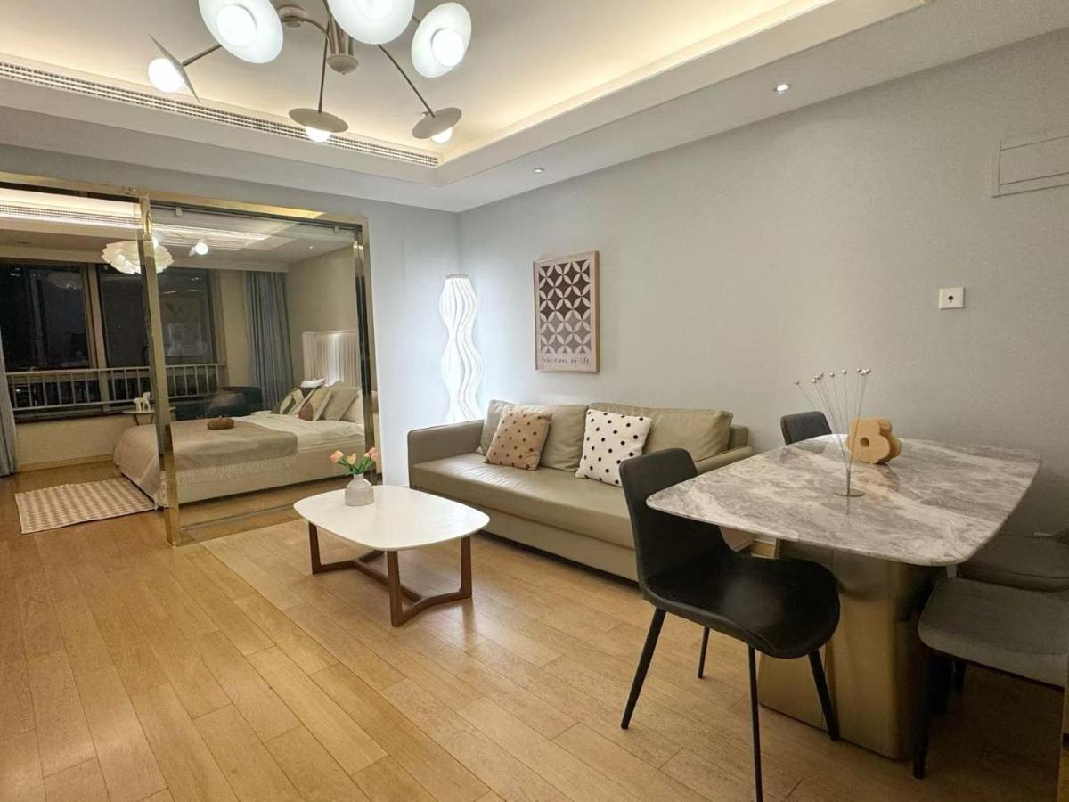 Shanghai Lerongju Boutique Shanghai Apartment - Hizvo