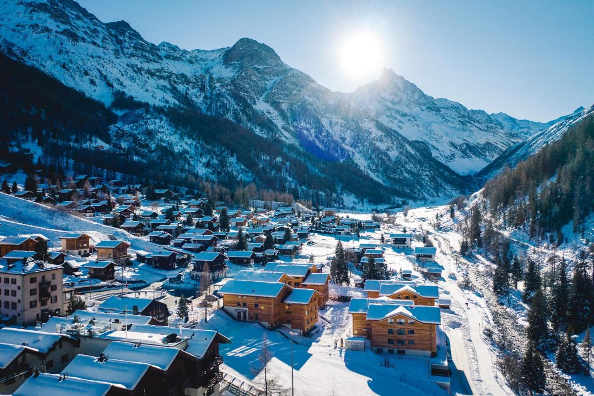 SWISSPEAK Resorts Zinal - Housity