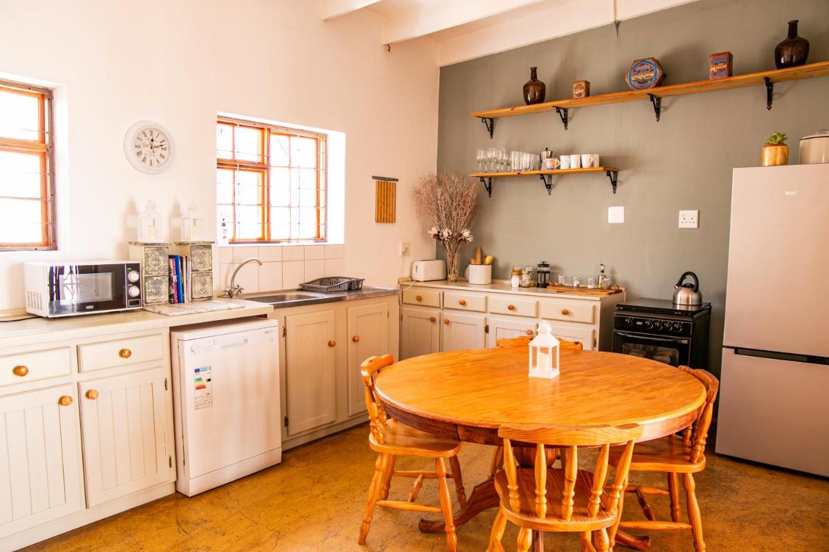 The Townhouse - Housity