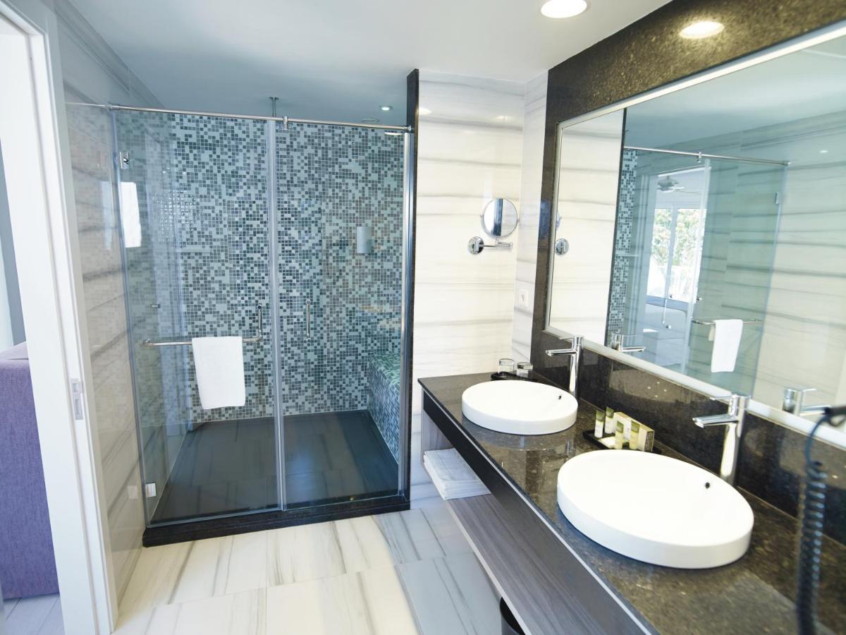 Un baño de Hotel Riu Palace Meloneras