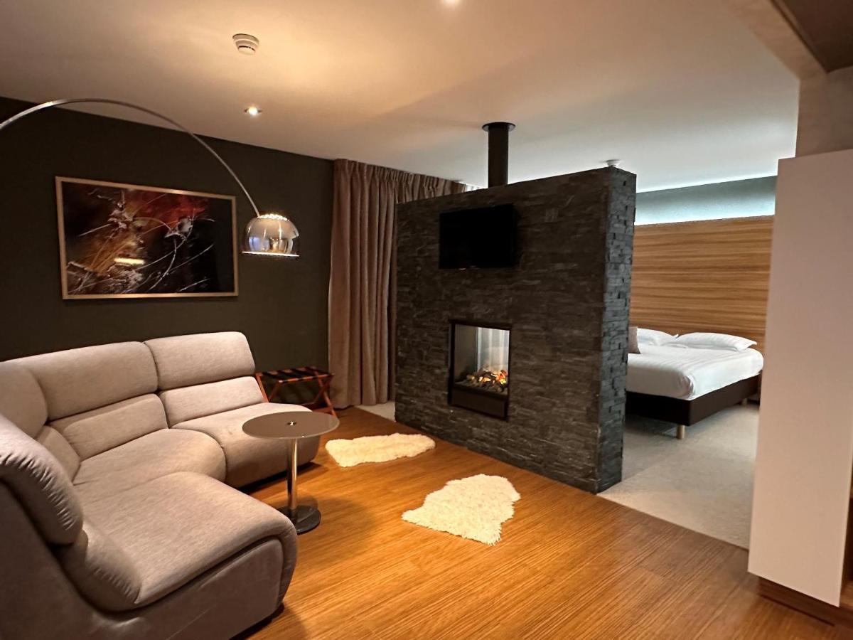 Un ou plusieurs lits dans un hébergement de l'établissement Brit Hotel & Spa Saint Brieuc Plérin