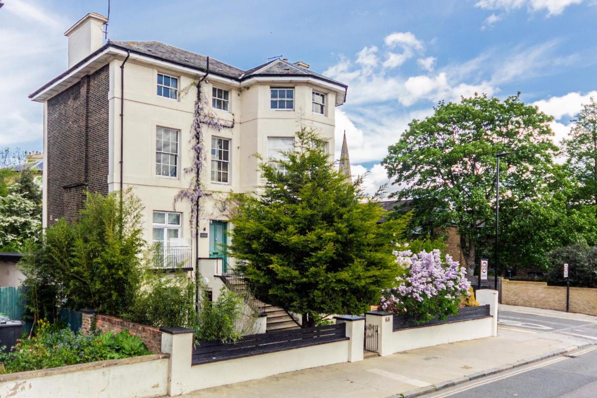 Primrose Boutique Home - Housity