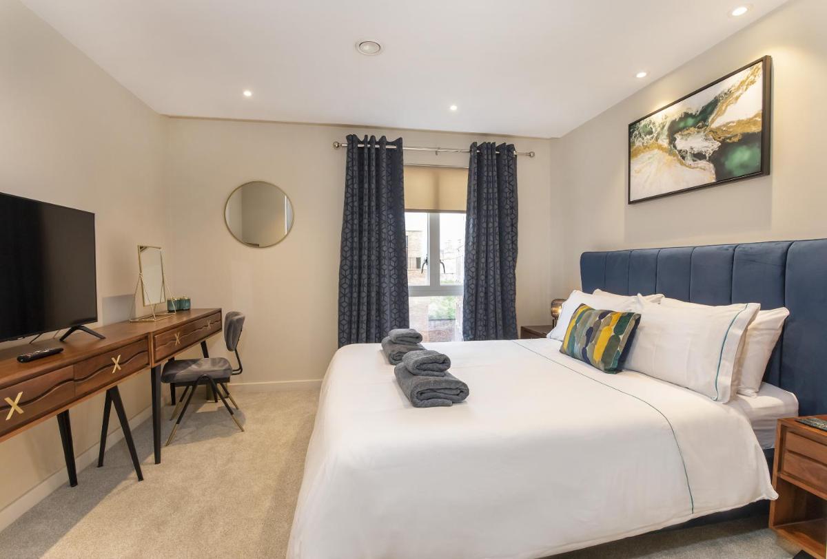 York Central No 1, within the city walls, free parking - Housity