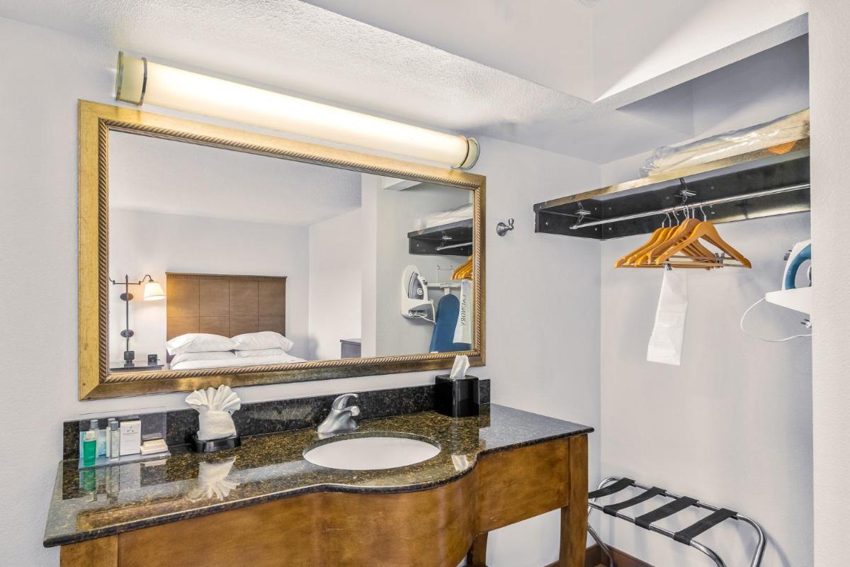 Hotel Alice - Housity