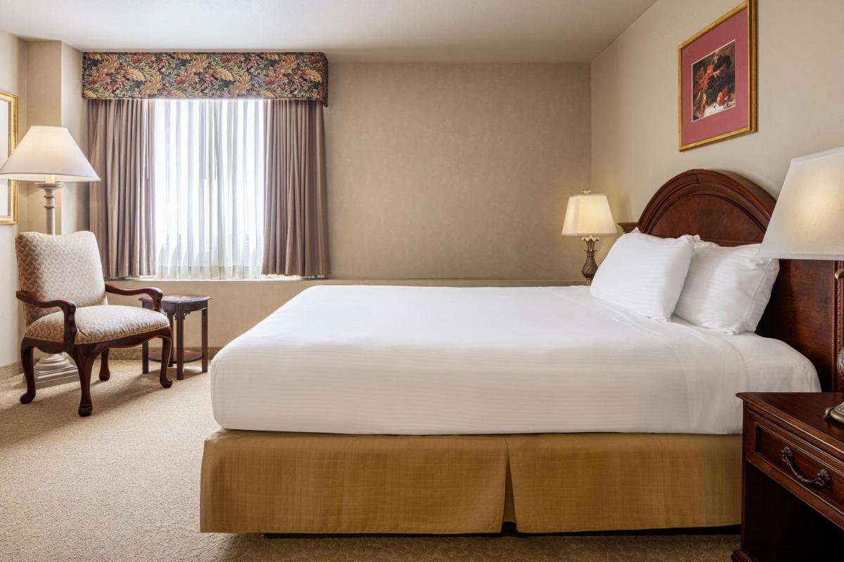 Circus Circus Reno Hotel Casino at THE ROW - Housity