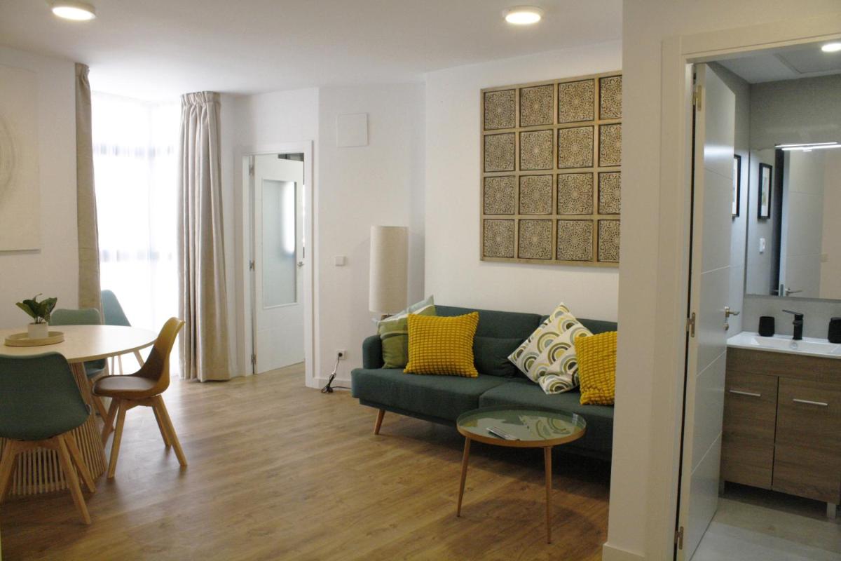 APARTAHOTEL MADRID URBAN SUITES - EDIFICIO EXCLUSIVO- 7 Apartments Boutique Full Equiped - Housity