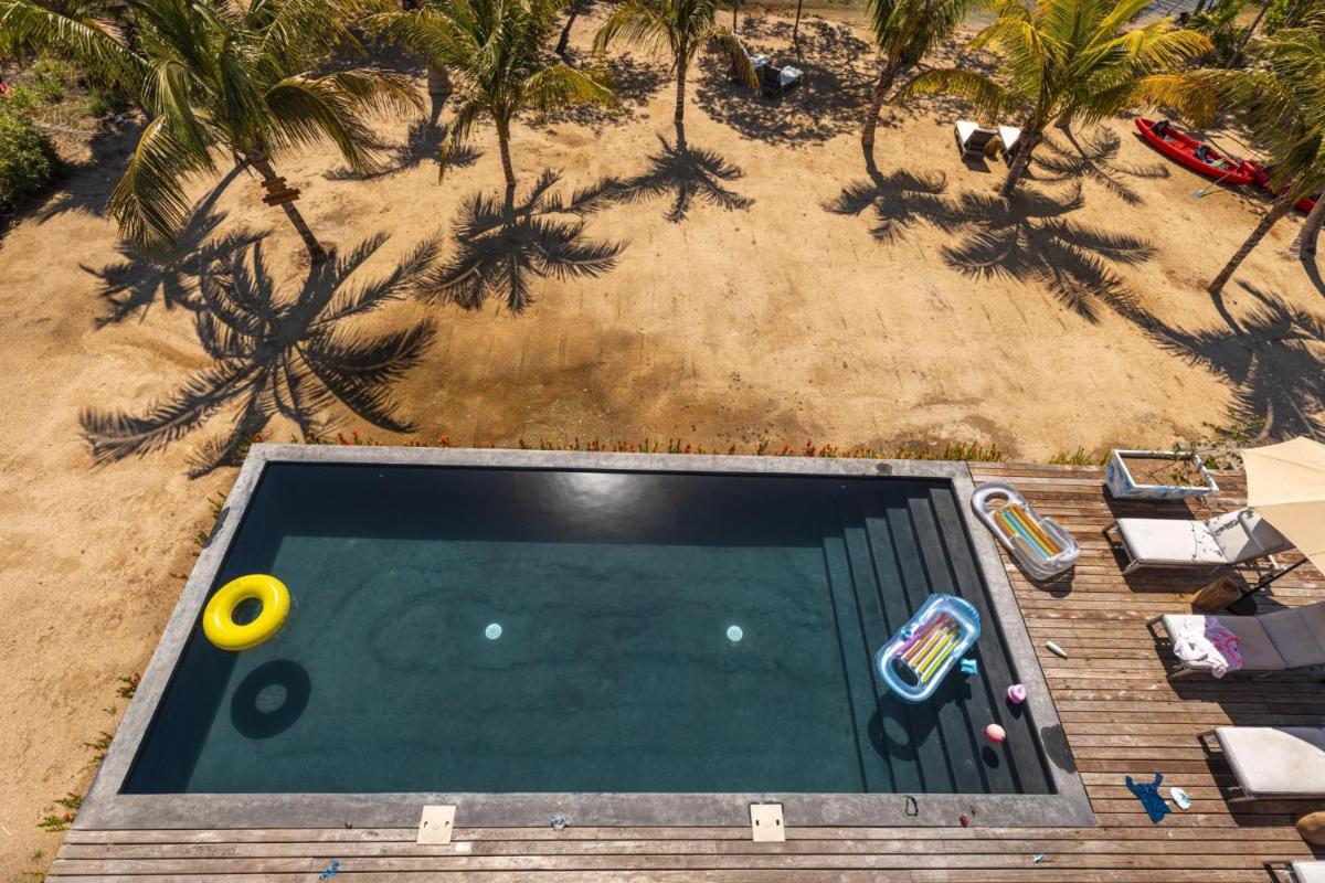NEW Modern Ocean Front Villa on Private Island - Housity