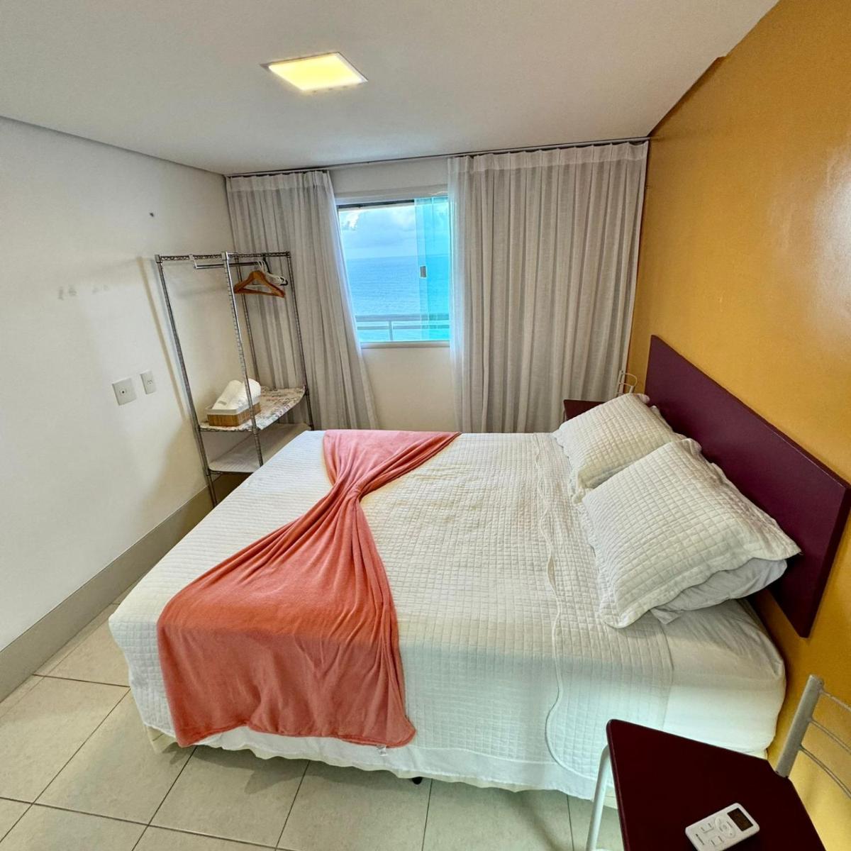 Edy hospedagens - Duna Barcane 1801 com vista para o mar - Housity
