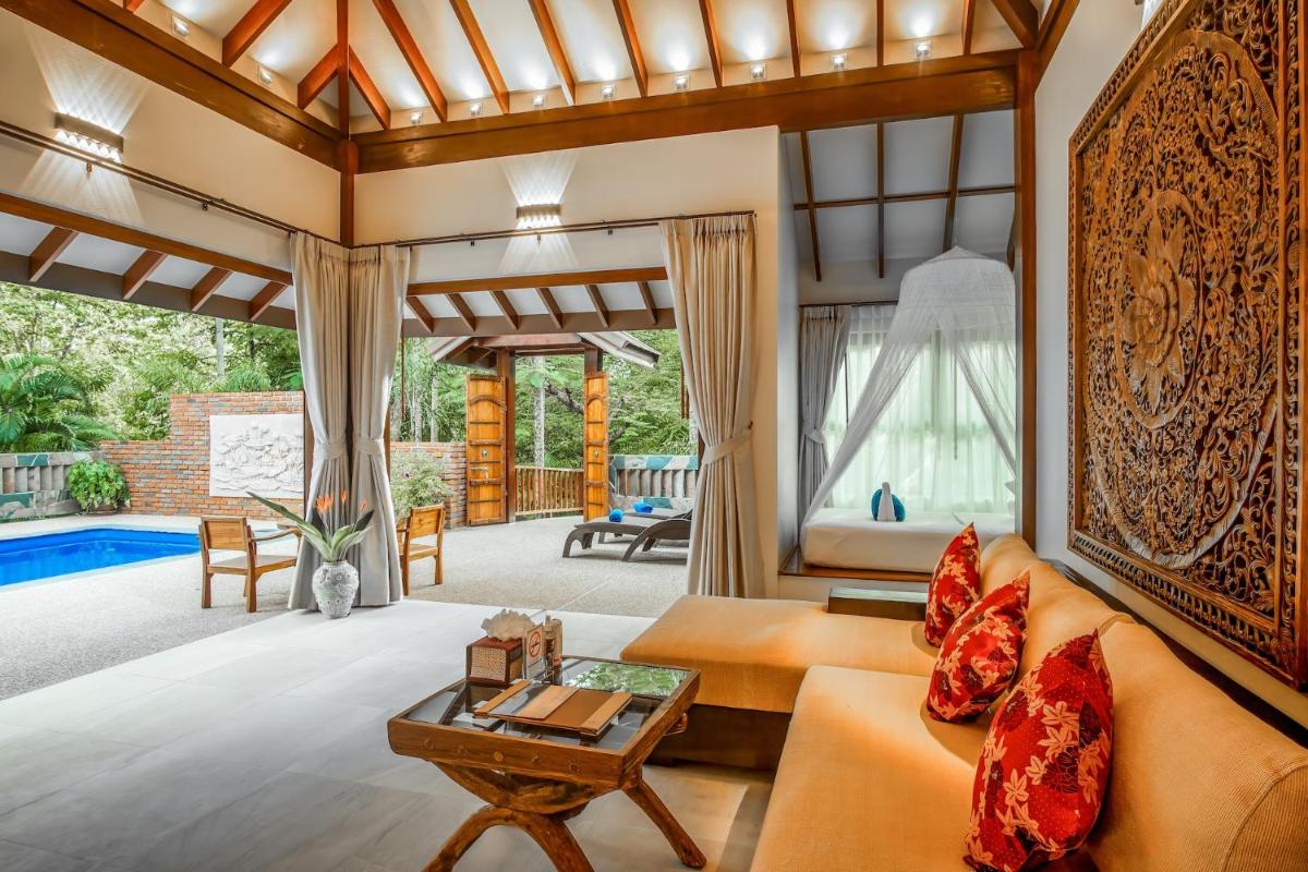 Koh Jum Beach Villas 
