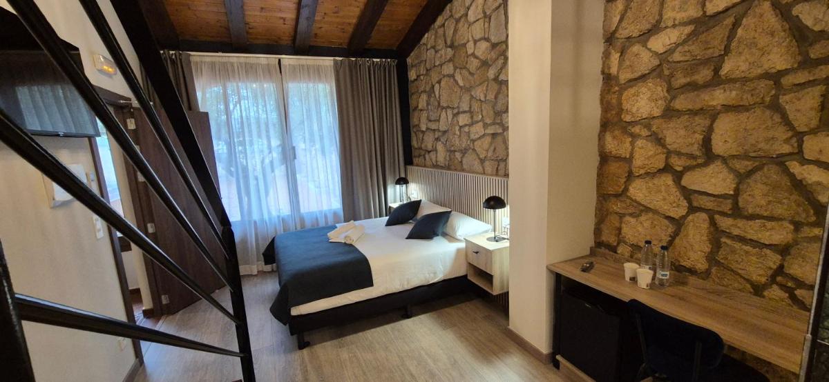 Vineam Hotel - Housity