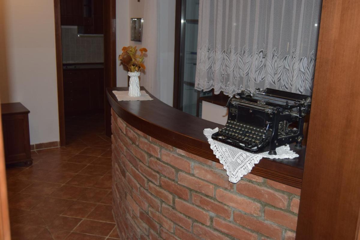 Farm Stay Frank Ozmec Wine and Glamping estate - Housity