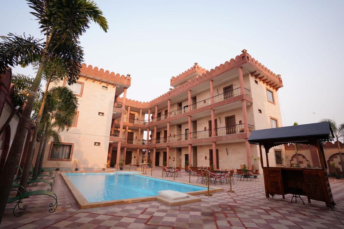 THE FORT - Housity