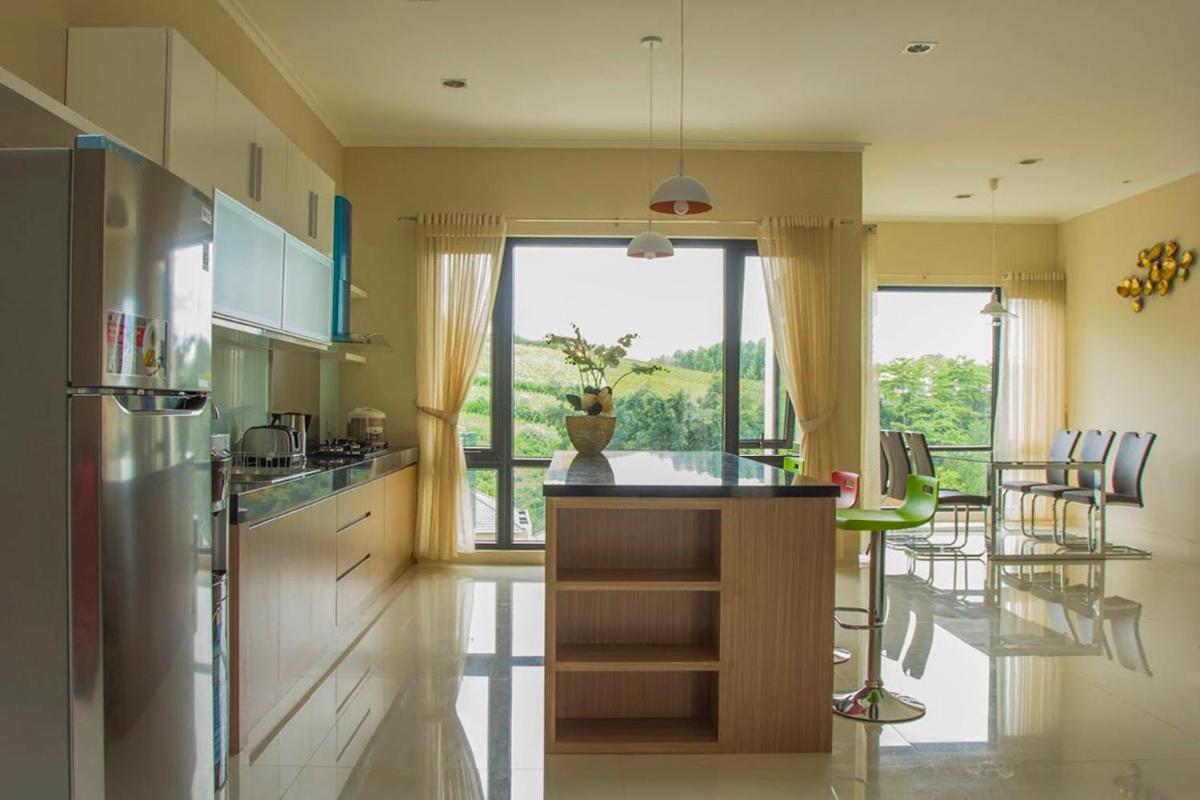 Daily Home Villa Dago - Housity